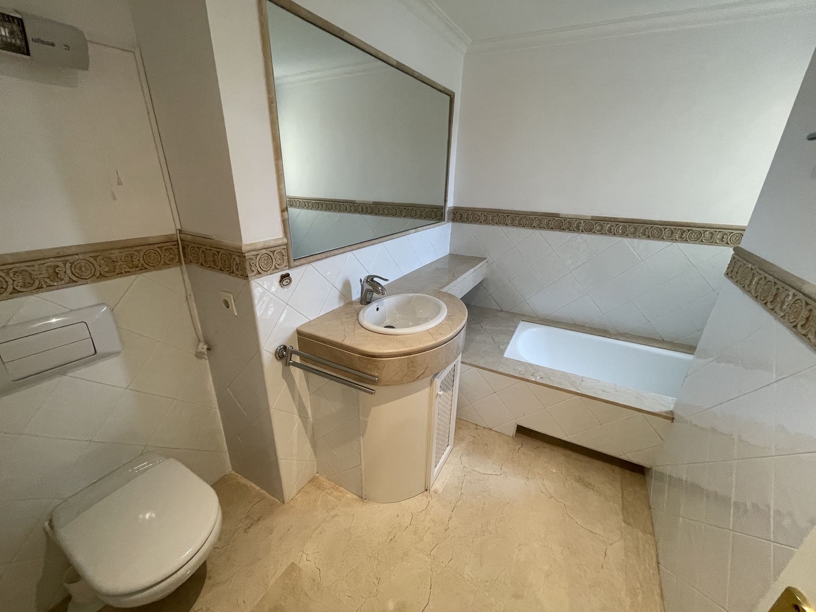 Penthouse de 3 chambres à louer à Santa Ponsa avec garage - 5 000 € (Ref: 5586752)