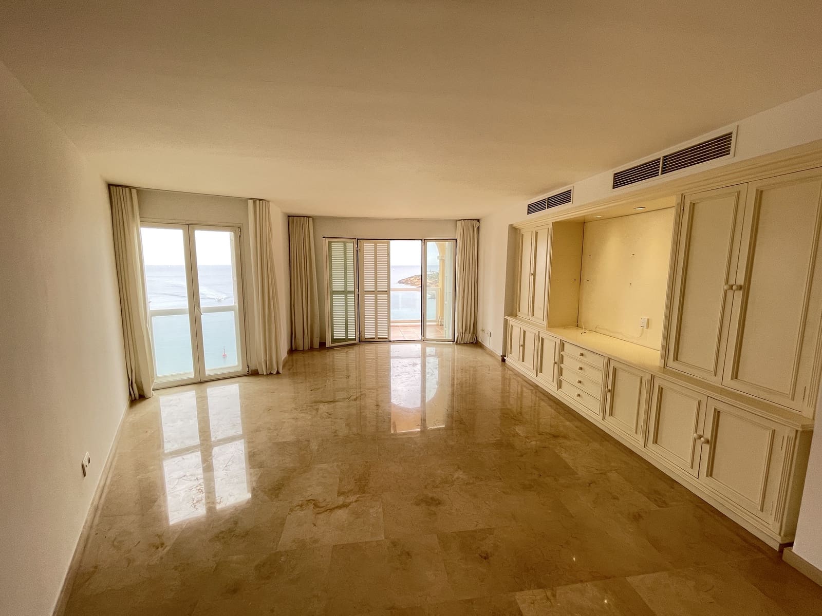 Penthouse de 3 chambres à louer à Santa Ponsa avec garage - 5 000 € (Ref: 5586752)