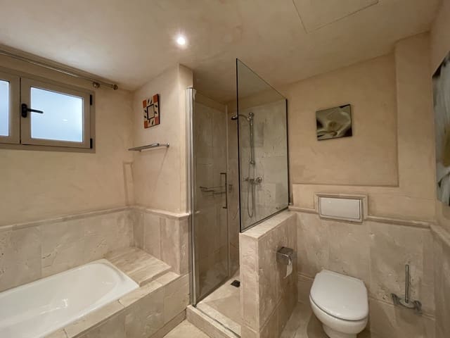 Appartement de 1 chambre à louer à Santa Ponsa, Calvià avec garage - 2 200 € (Ref: 5586755)