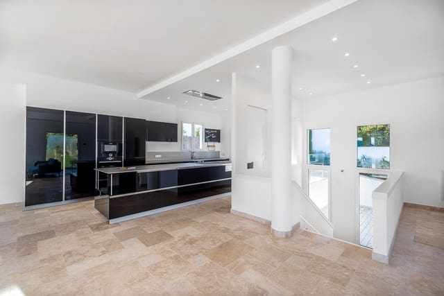 3 camera da letto Villa da affittare in Santa Ponsa, Calvià con piscina garage - 8.300 € (Rif: 5586772)