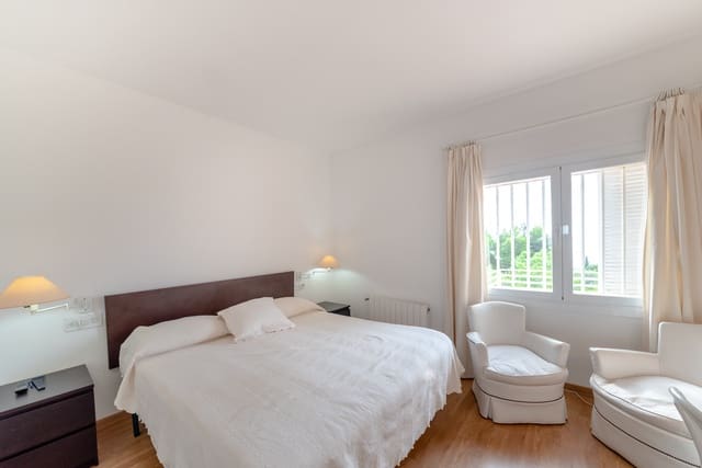 5 soveværelse Villa til leje i Costa d'en Blanes, Calvià med swimmingpool garage - € 6.000 (Ref: 5681318)