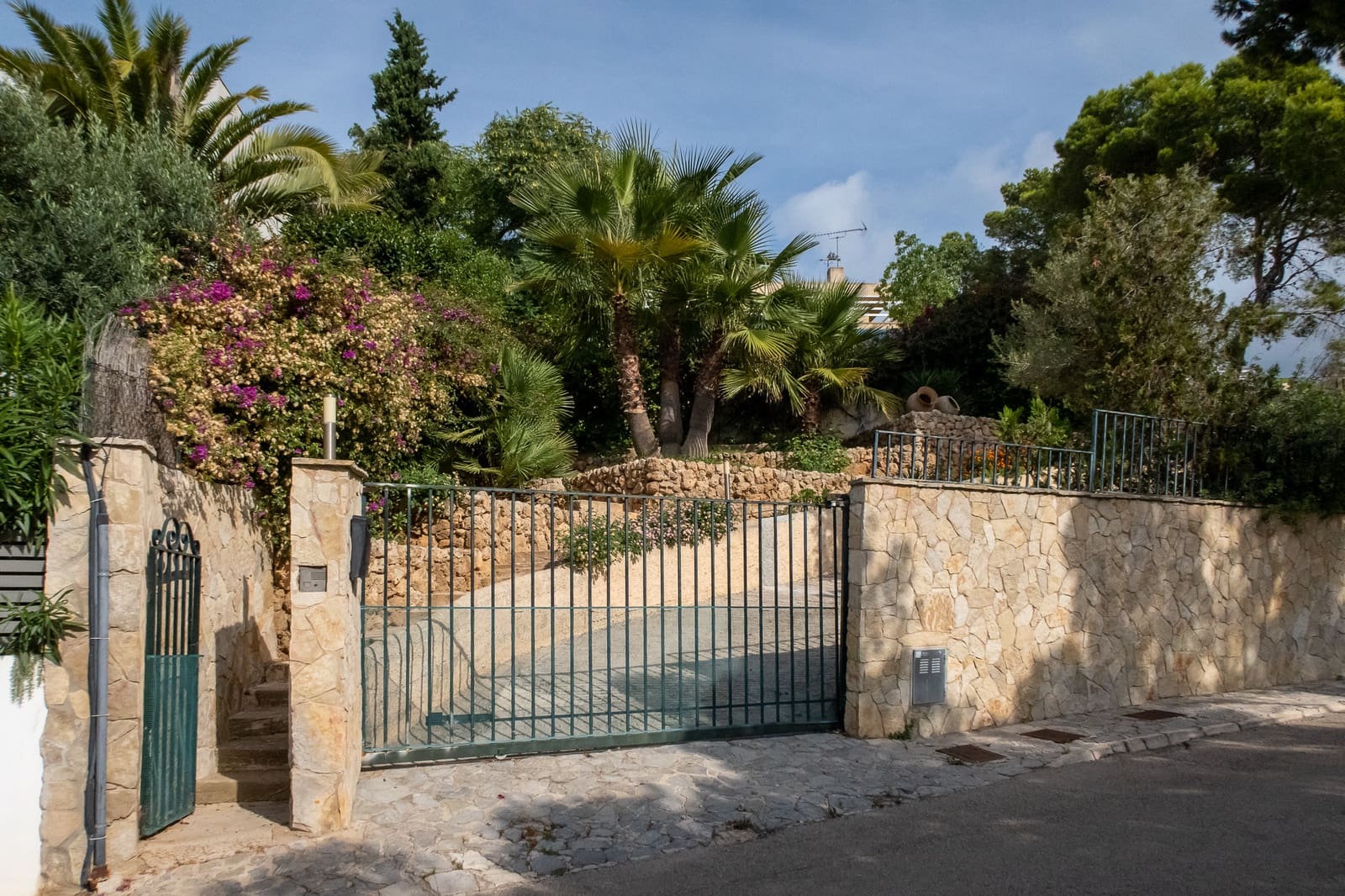 5 soveværelse Villa til leje i Costa d'en Blanes med swimmingpool garage - € 6.000 (Ref: 5681318)