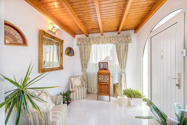 4 bedroom Villa for sale in El Toro / Port Adriano, Calvià with pool garage - € 2,300,000 (Ref: 5681360)