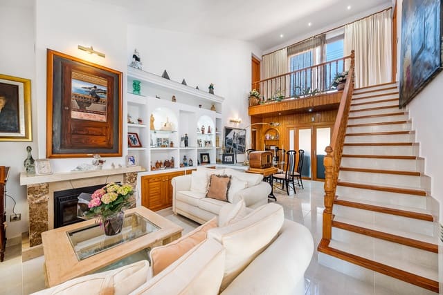 4 bedroom Villa for sale in El Toro / Port Adriano, Calvià with pool garage - € 2,300,000 (Ref: 5681360)