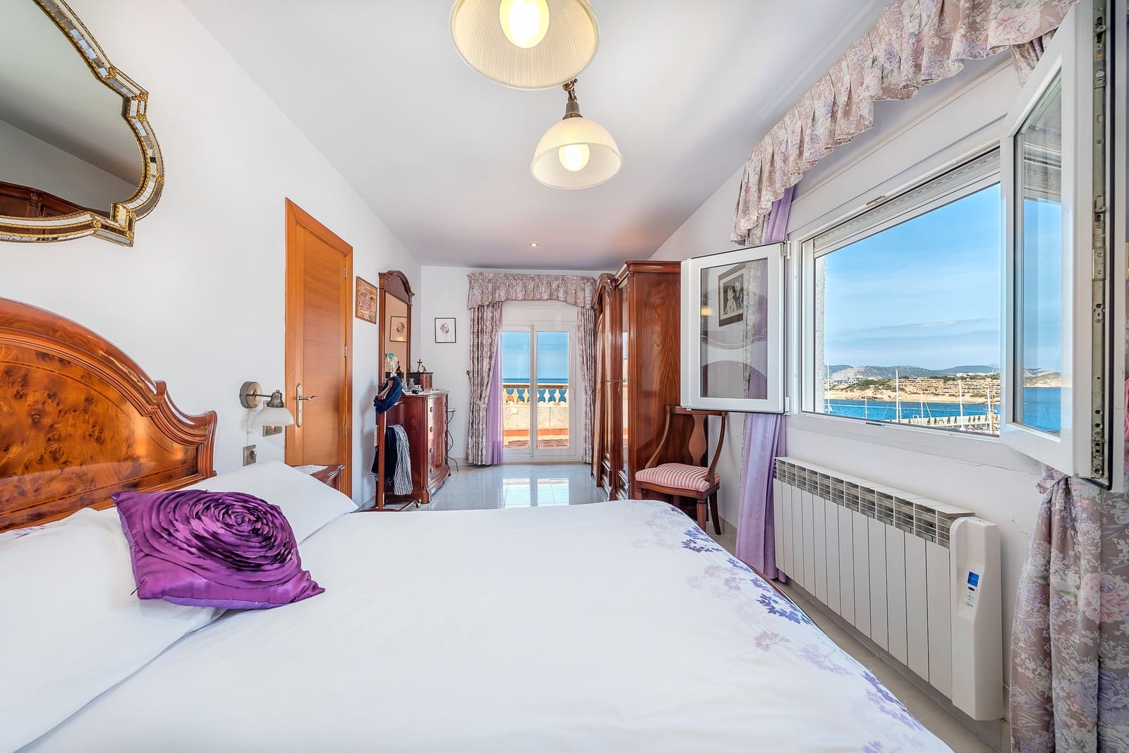 4 soveværelse Villa til salg i El Toro / Port Adriano med swimmingpool garage - € 2.300.000 (Ref: 5681360)