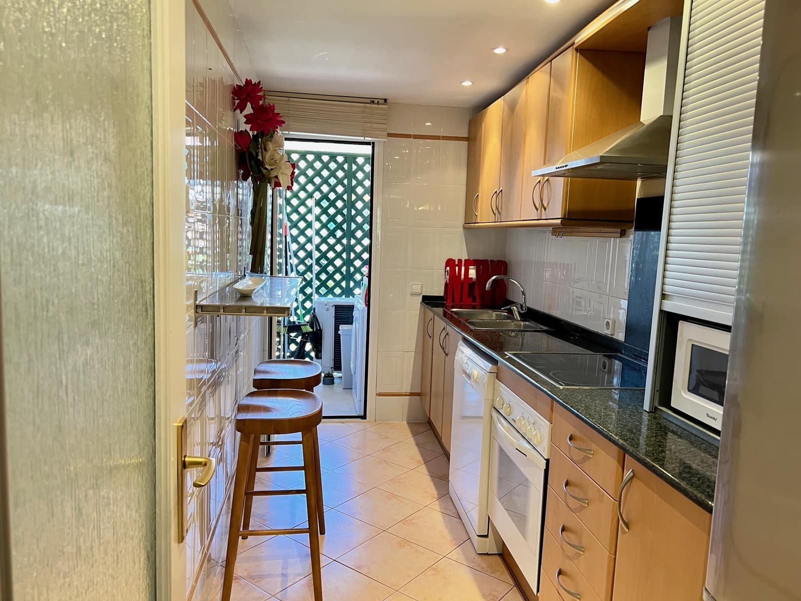 2 bedroom Apartment for rent in El Toro / Port Adriano with garage - € 2,800 (Ref: 5681386)