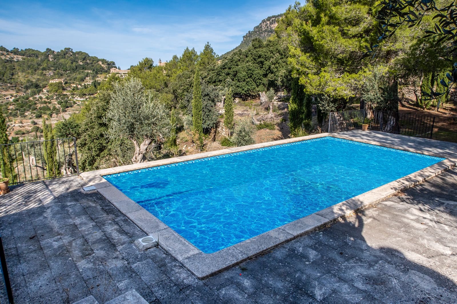 3 soverom Finca/Herregård til salgs i Valldemosa med svømmebasseng garasje - € 2 850 000 (Ref: 5681403)