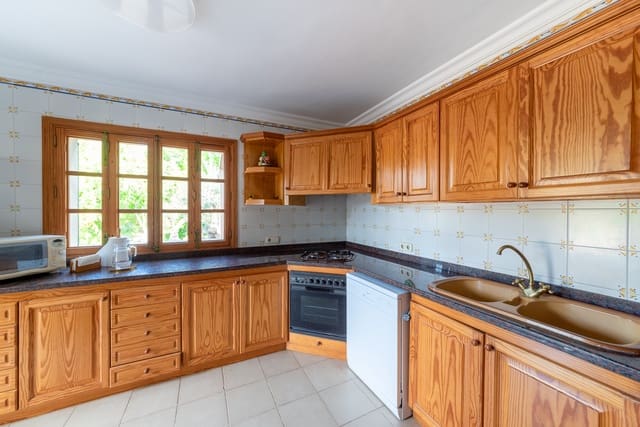 3 quarto Quinta/Casa Rural para venda em Valldemosa com piscina garagem - 2 850 000 € (Ref: 5681403)