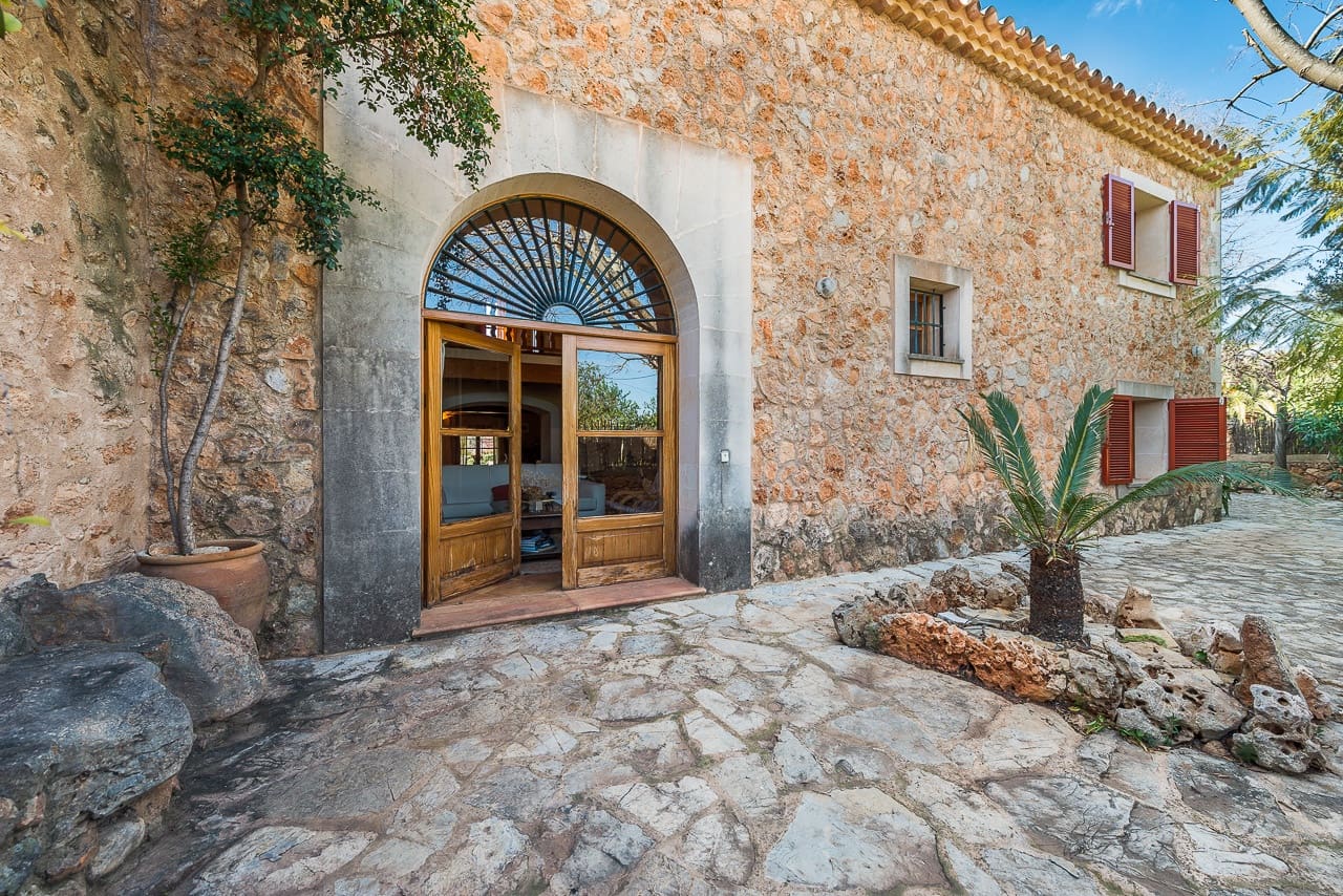 6 Zimmer Finca/Landgut zu verkaufen in Santa Maria del Cami mit Pool Garage - 2.990.000 € (Ref: 5681416)