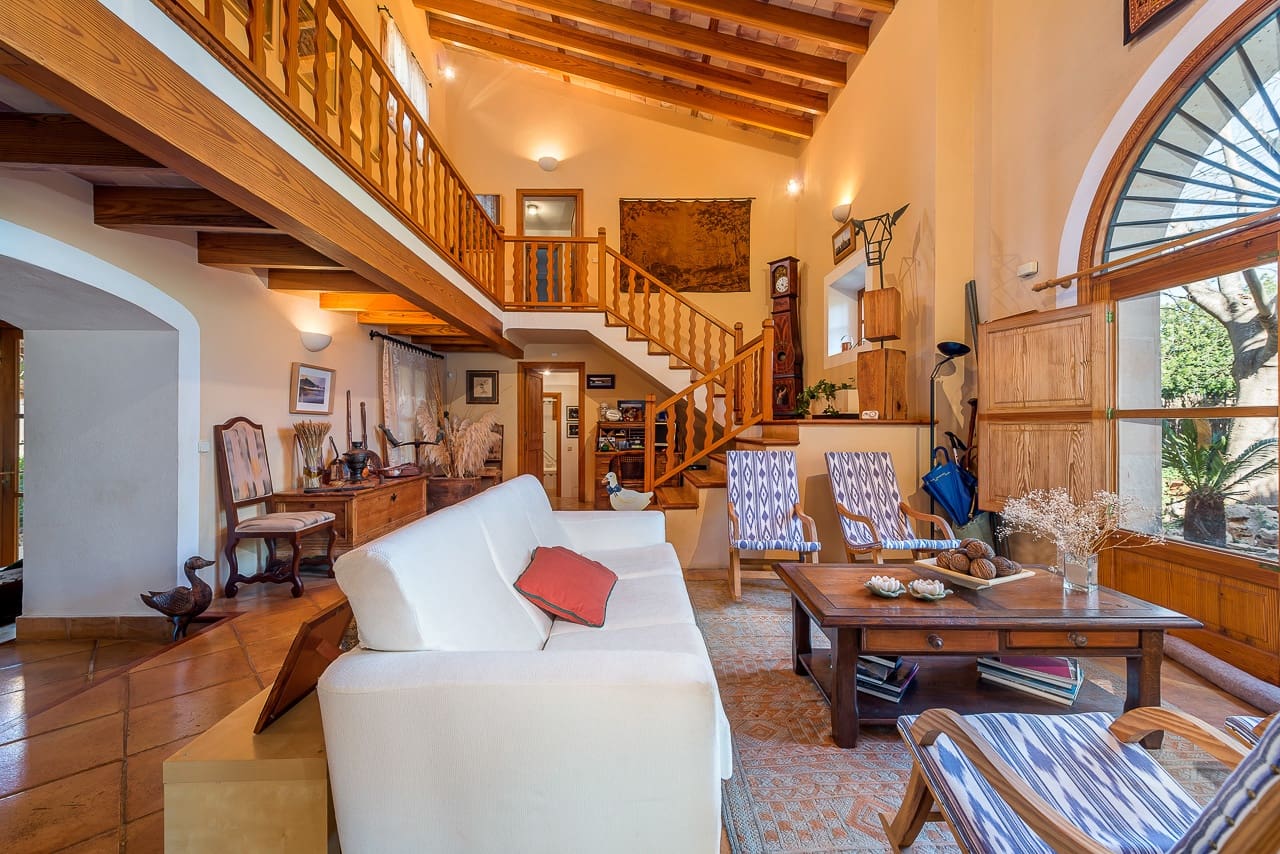 6 Zimmer Finca/Landgut zu verkaufen in Santa Maria del Cami mit Pool Garage - 2.990.000 € (Ref: 5681416)