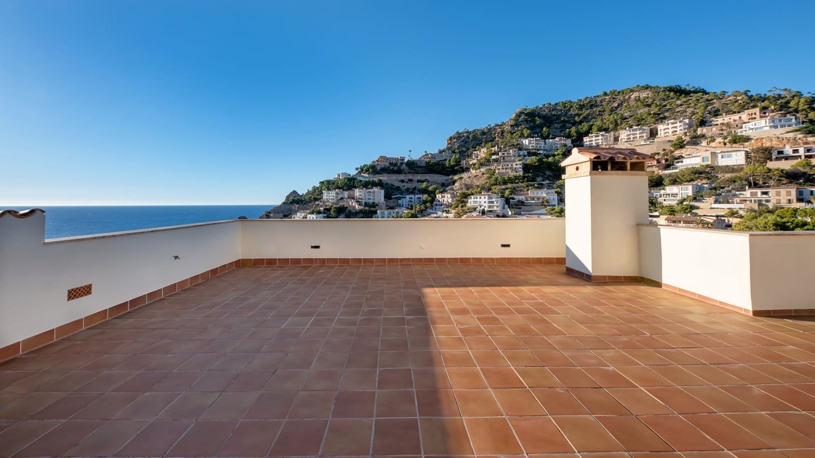 3 Zimmer Penthouse zu verkaufen in Puerto de Andratx mit Pool Garage - 1.970.000 € (Ref: 5681545)