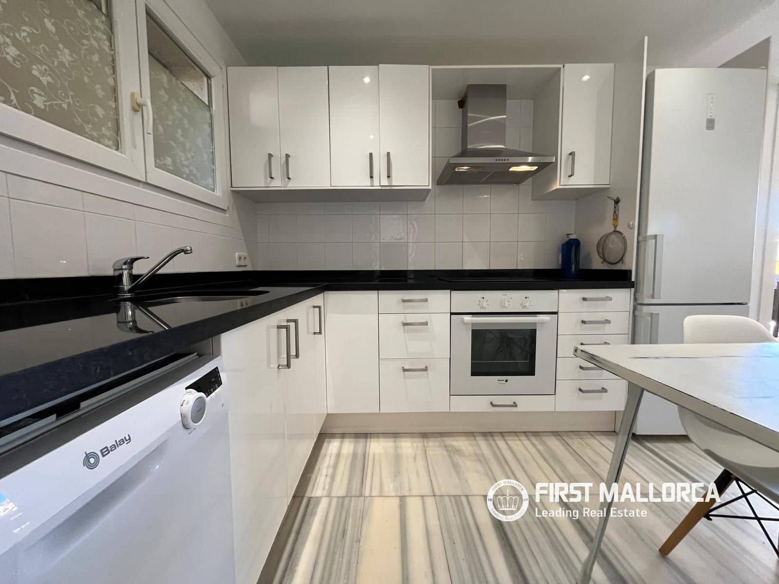 2 slaapkamer Appartement te huur in Santa Ponsa met zwembad garage - € 1.900 (Ref: 5681550)