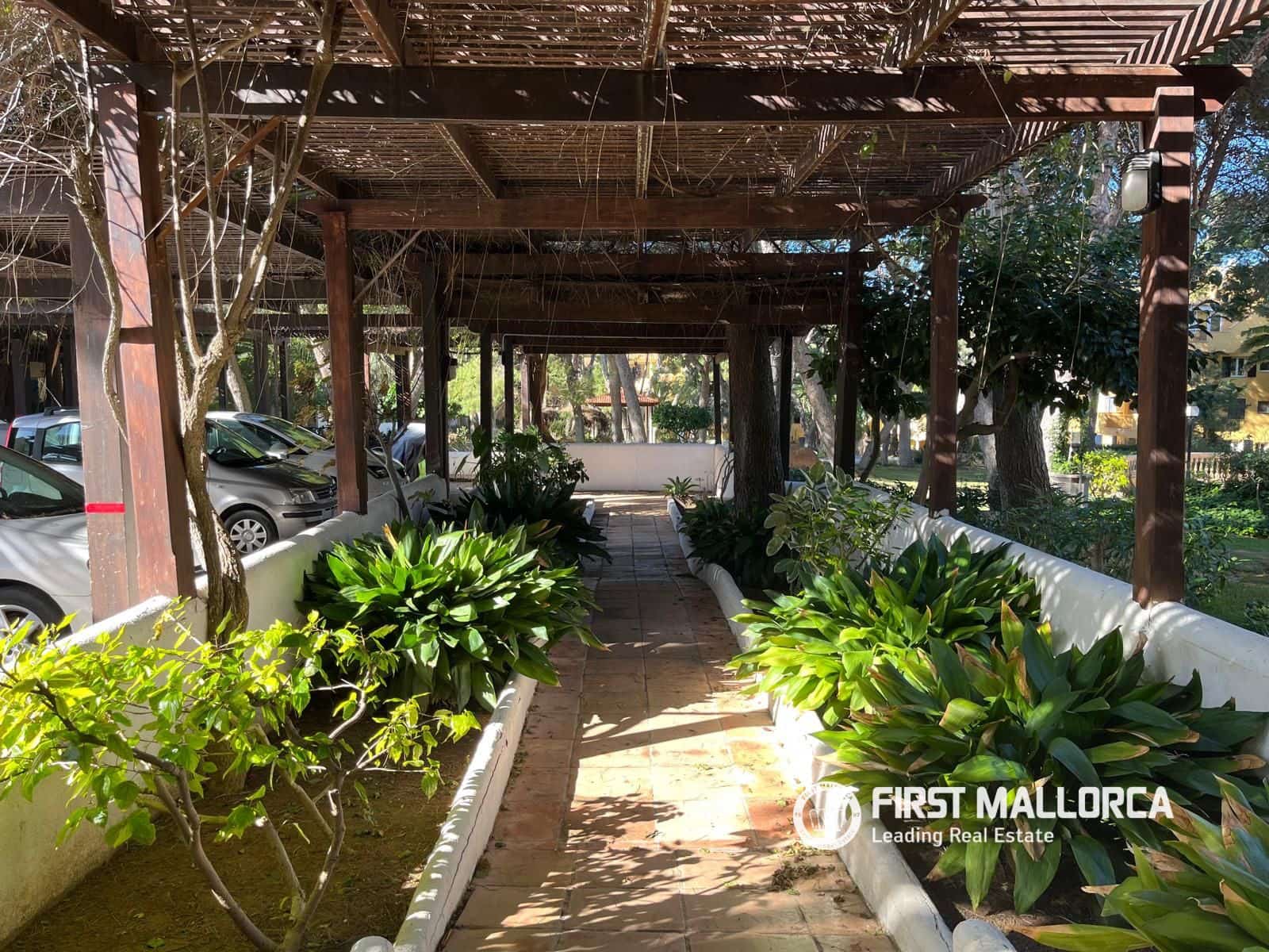 2 slaapkamer Appartement te huur in Santa Ponsa met zwembad garage - € 1.900 (Ref: 5681550)