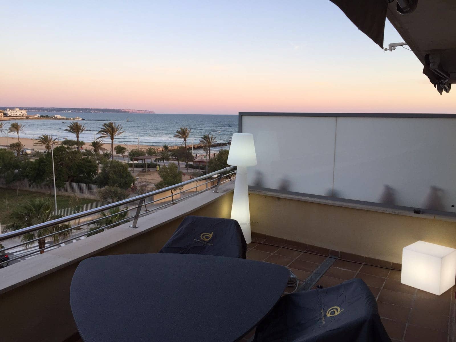 2 bedroom Apartment for rent in Palma de Mallorca with garage - € 4,500 (Ref: 5681572)