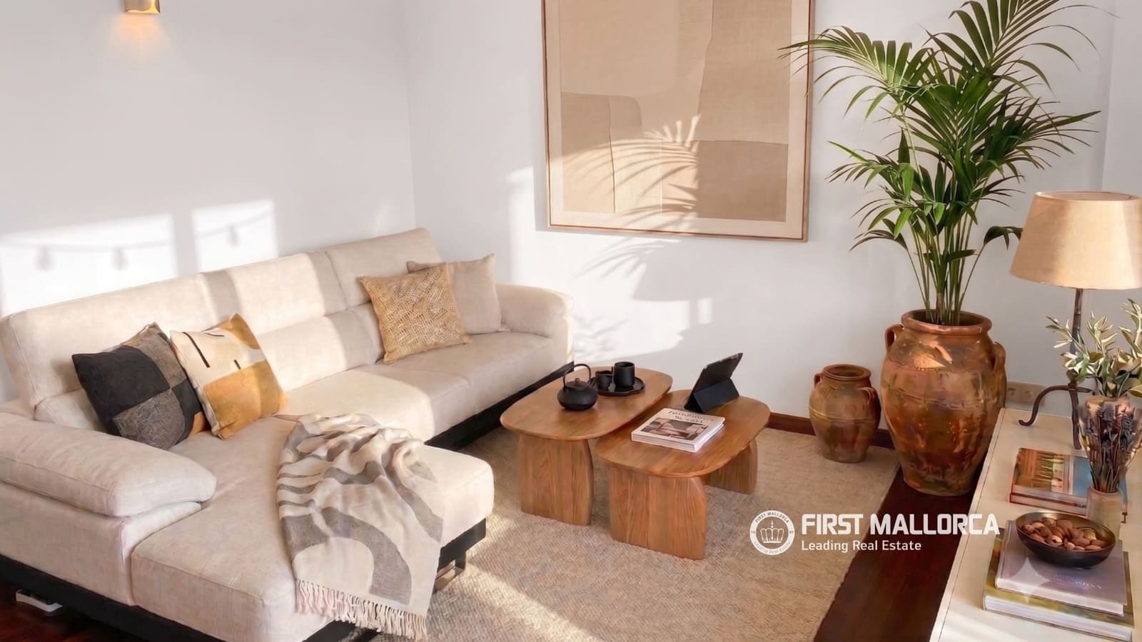 2 bedroom Apartment for rent in Palma de Mallorca with garage - € 3,500 (Ref: 5681572)
