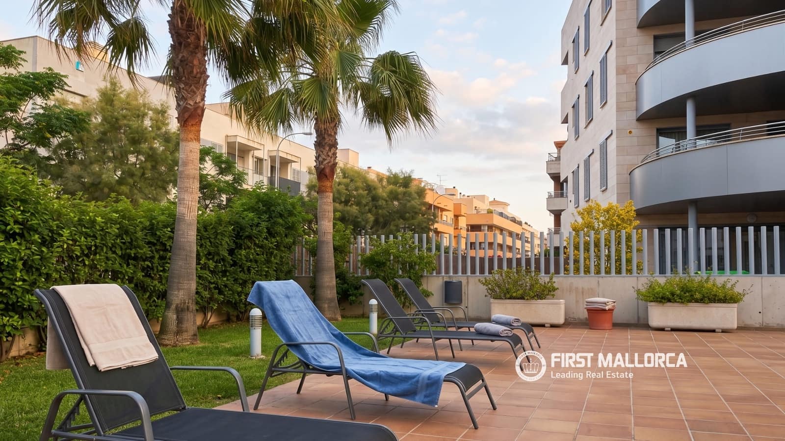 2 bedroom Apartment for rent in Palma de Mallorca with garage - € 3,500 (Ref: 5681572)