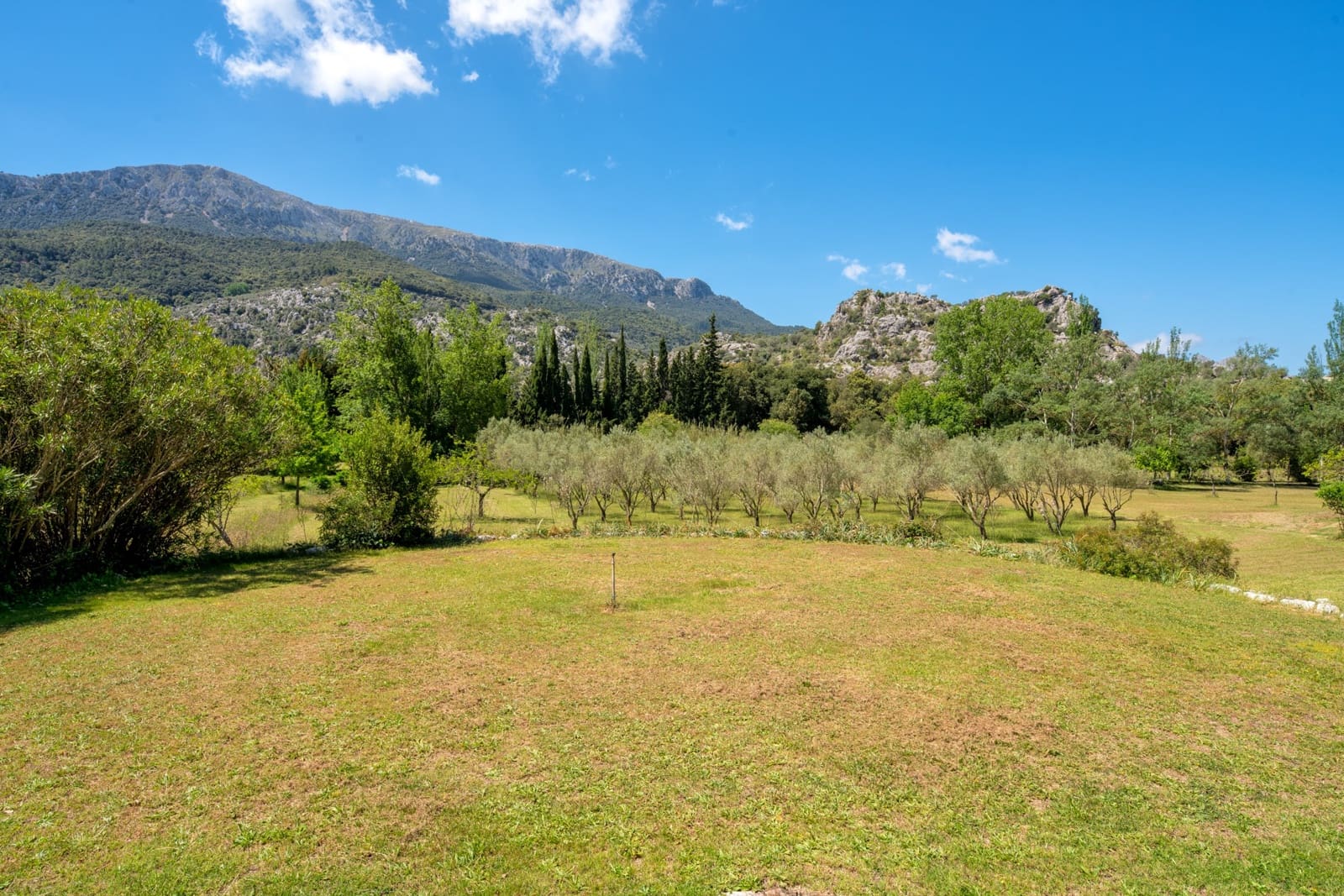 12 quarto Quinta/Casa Rural para venda em Escorca com piscina garagem - 6 000 000 € (Ref: 5702548)