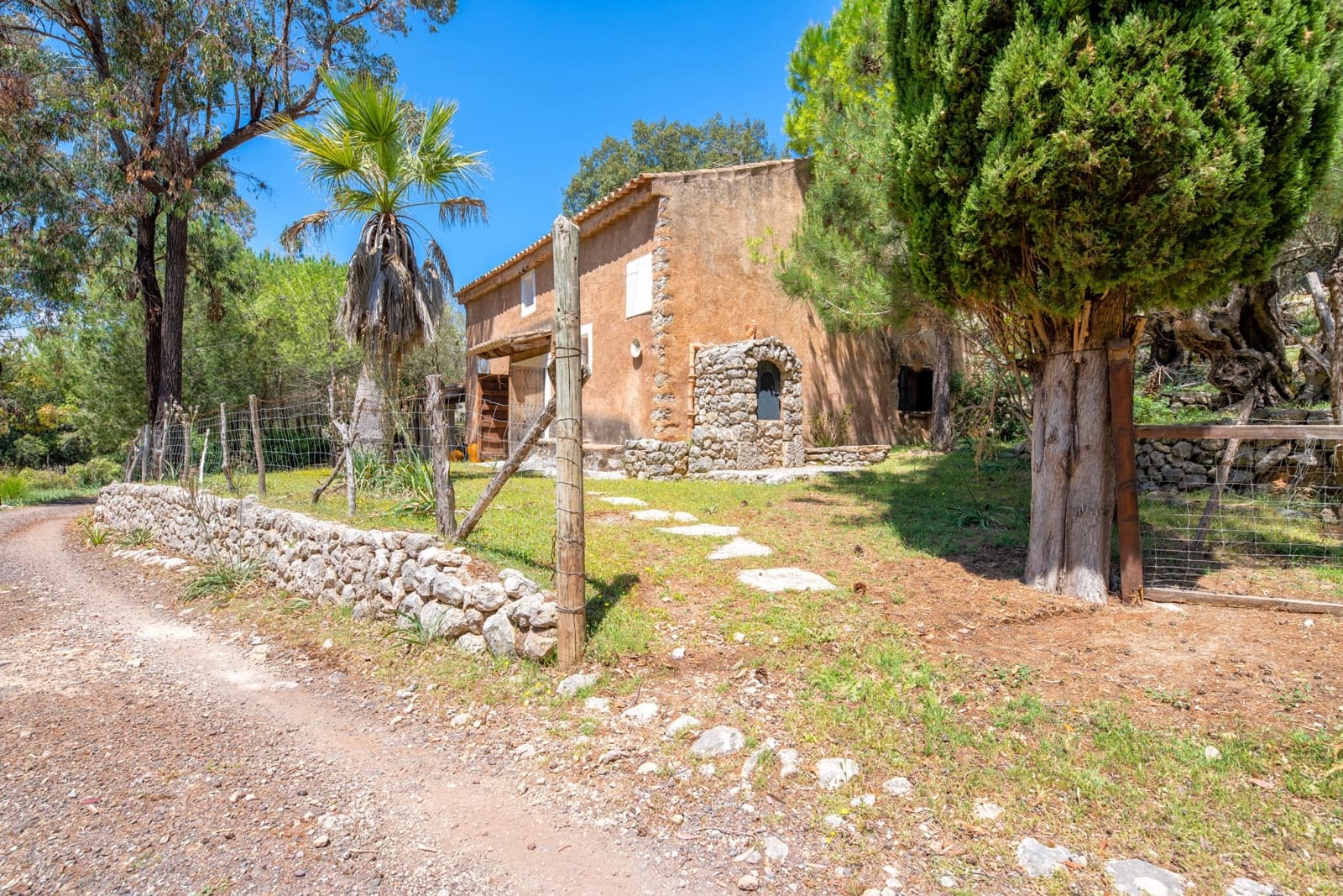 12 quarto Quinta/Casa Rural para venda em Escorca com piscina garagem - 6 000 000 € (Ref: 5702548)