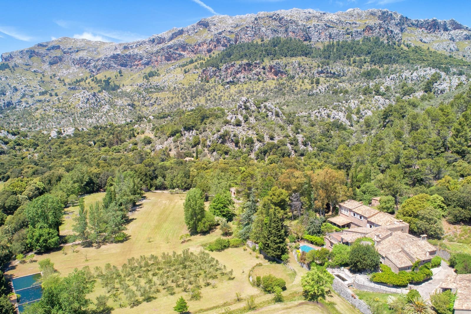 12 quarto Quinta/Casa Rural para venda em Escorca com piscina garagem - 6 000 000 € (Ref: 5702548)