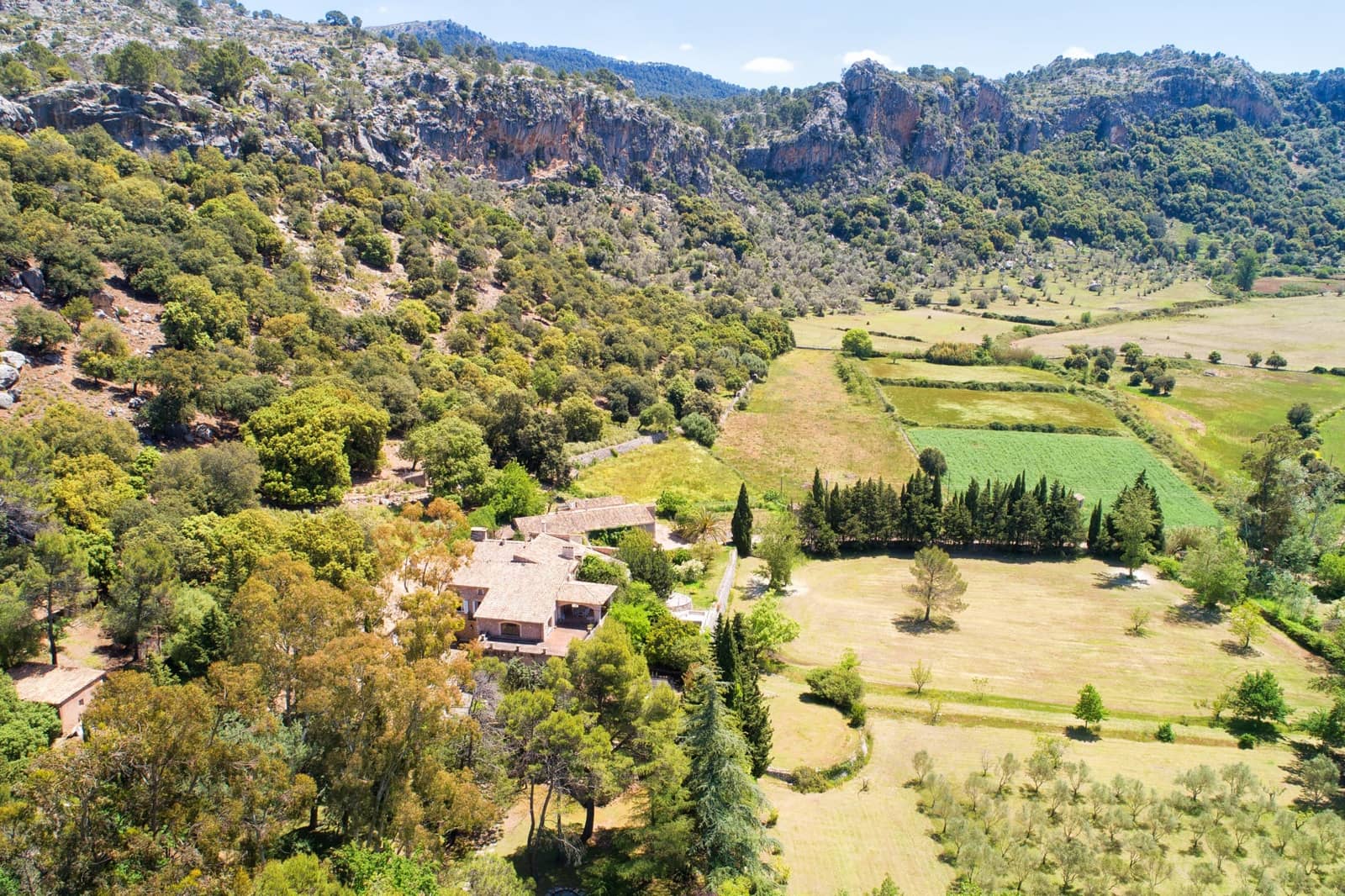12 quarto Quinta/Casa Rural para venda em Escorca com piscina garagem - 6 000 000 € (Ref: 5702548)