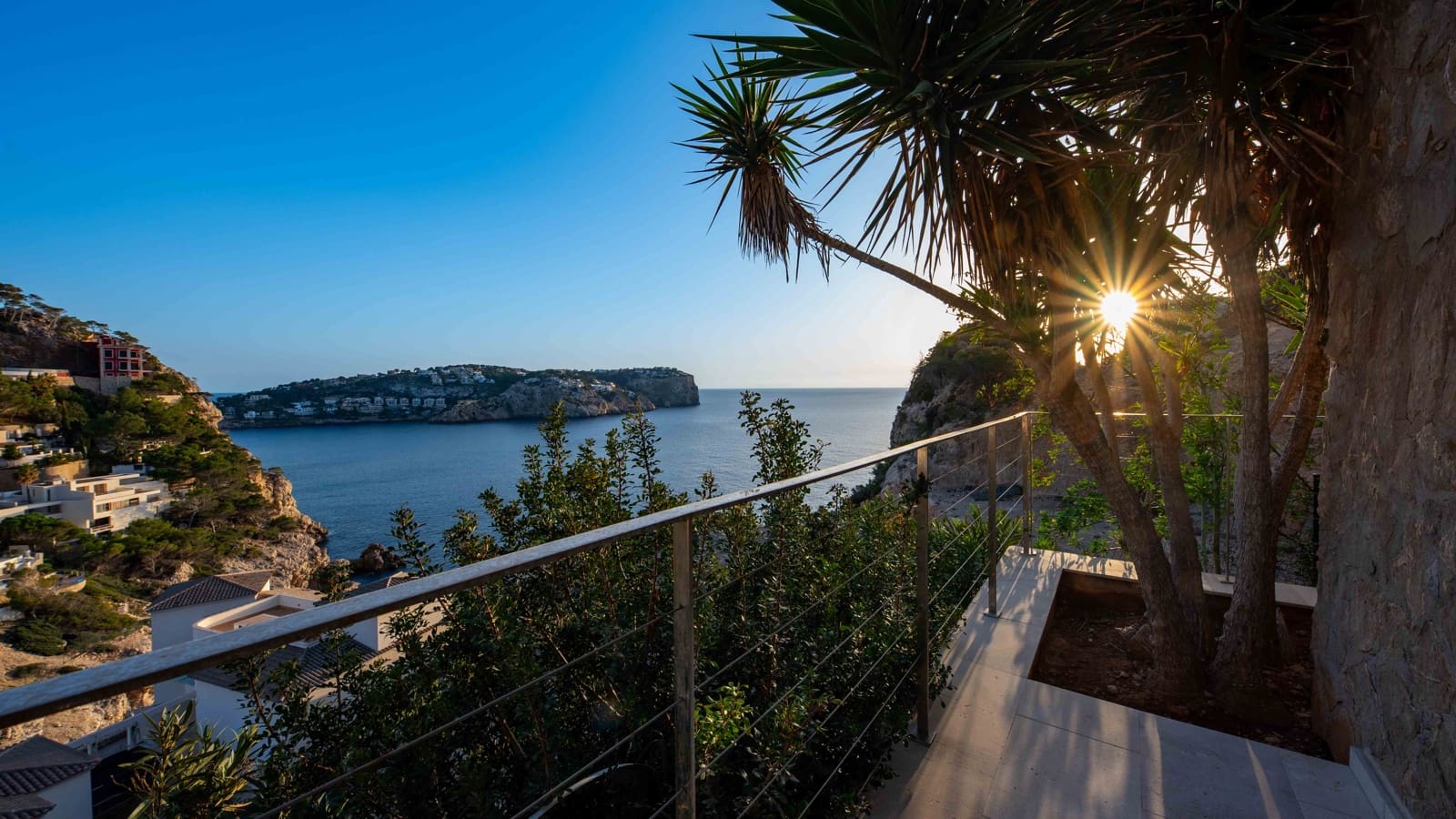 3 makuuhuone Huvila myytävänä paikassa Puerto de Andratx mukana uima-altaan 
autotalli - 6 500 000 € (Ref: 5702549)