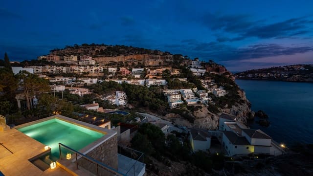 3 slaapkamer Villa te koop in Puerto de Andratx, Andratx met zwembad garage - € 6.500.000 (Ref: 5702549)