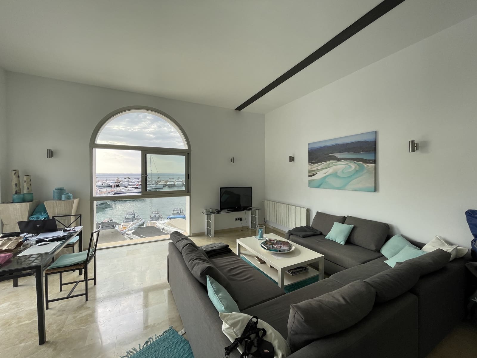 4 bedroom Townhouse for rent in Palma de Mallorca - € 4,500 (Ref: 5702555)
