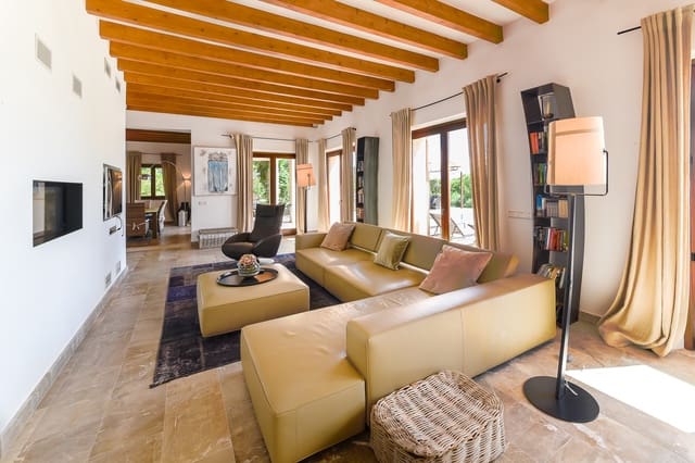 5 soveværelse Finca/Landehus til salg i Porreres med swimmingpool garage - € 5.750.000 (Ref: 5702564)