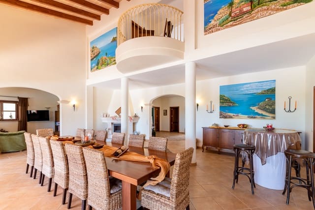 6 soveværelse Finca/Landehus til salg i Santanyí med swimmingpool garage - € 3.300.000 (Ref: 5711994)