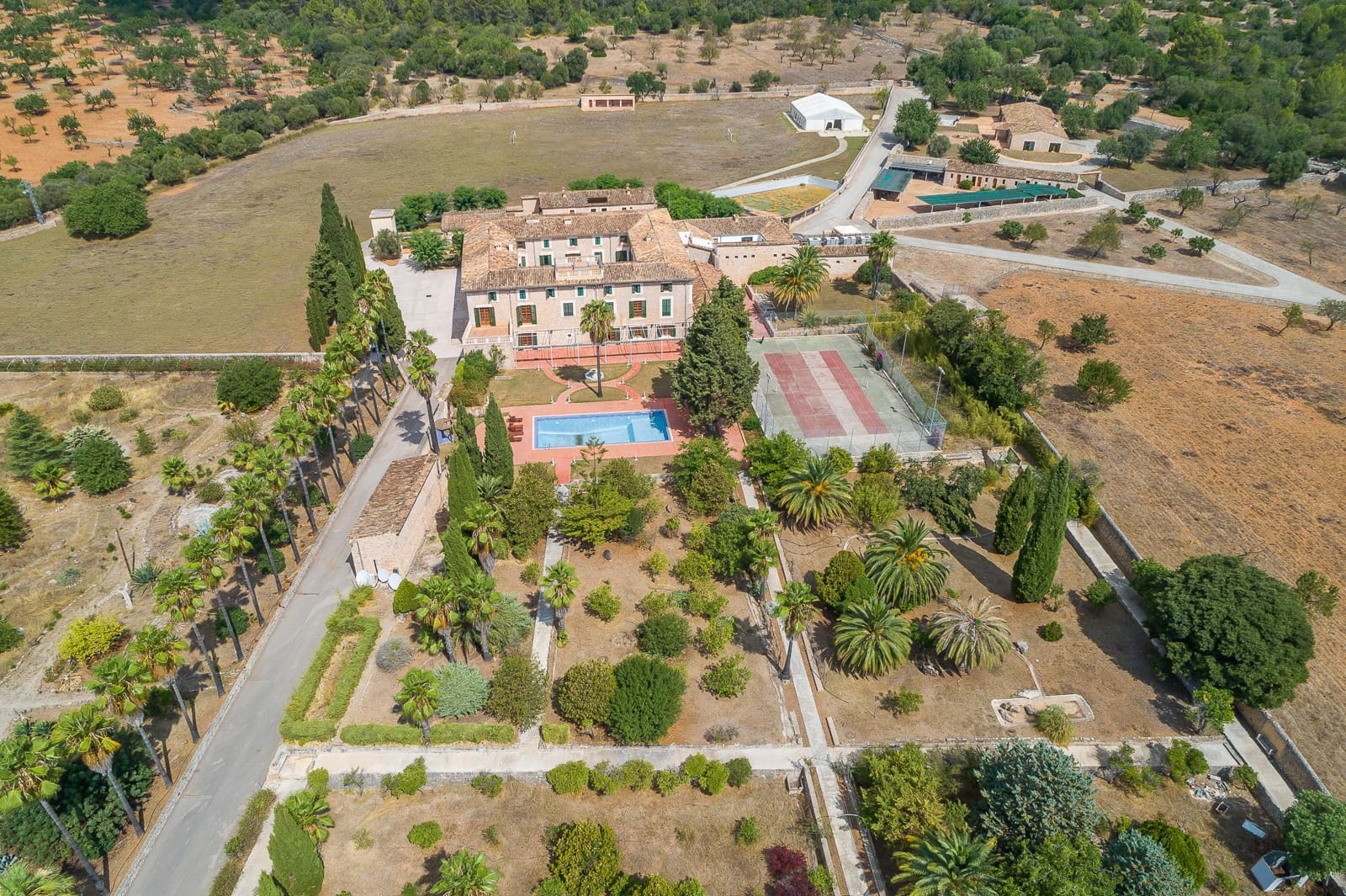 84 quarto Quinta/Casa Rural para venda em Valldemosa com piscina garagem - 23 000 000 € (Ref: 5712001)