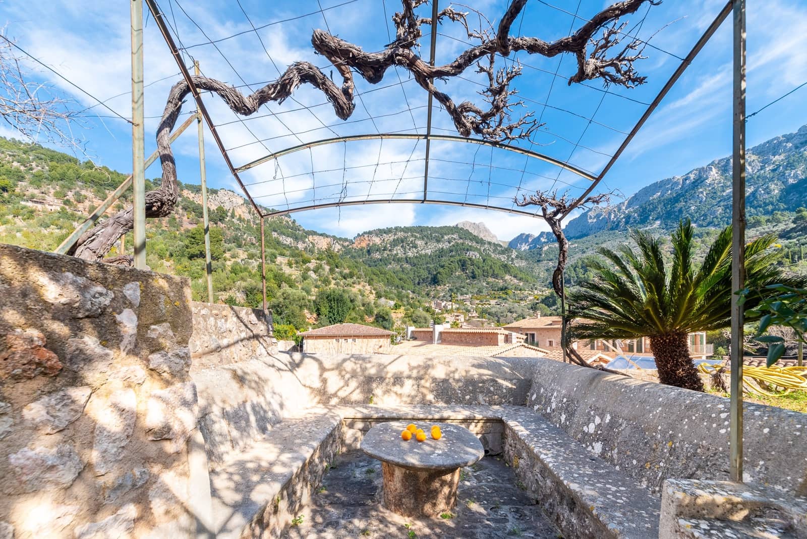 8 soveværelse Villa til salg i Fornalutx - € 2.700.000 (Ref: 5923726)