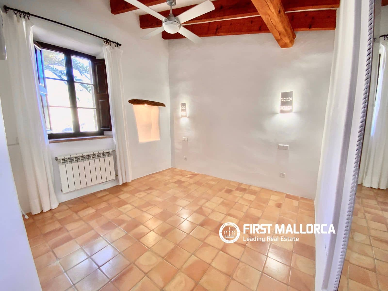 3 bedroom Townhouse for rent in Puigpunyent - € 2,300 (Ref: 5923750)