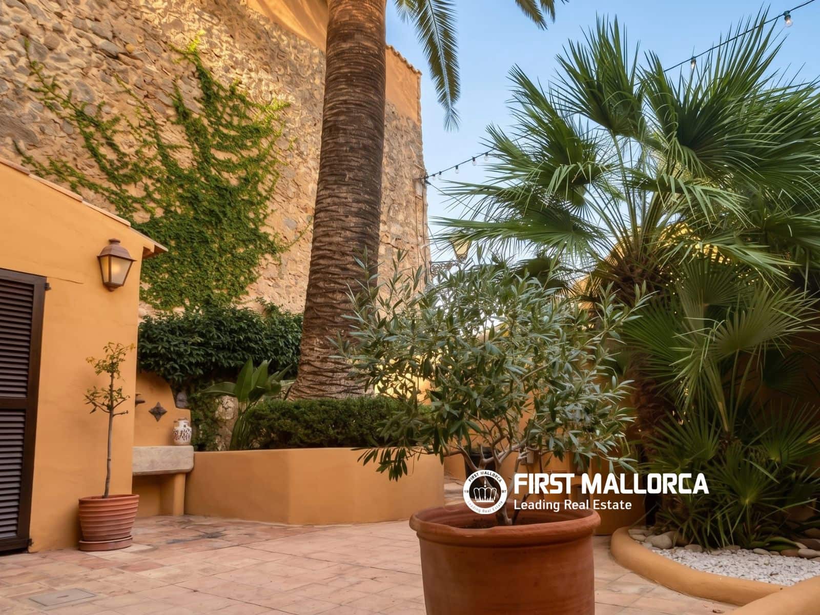 3 bedroom Townhouse for rent in Puigpunyent - € 2,300 (Ref: 5923750)