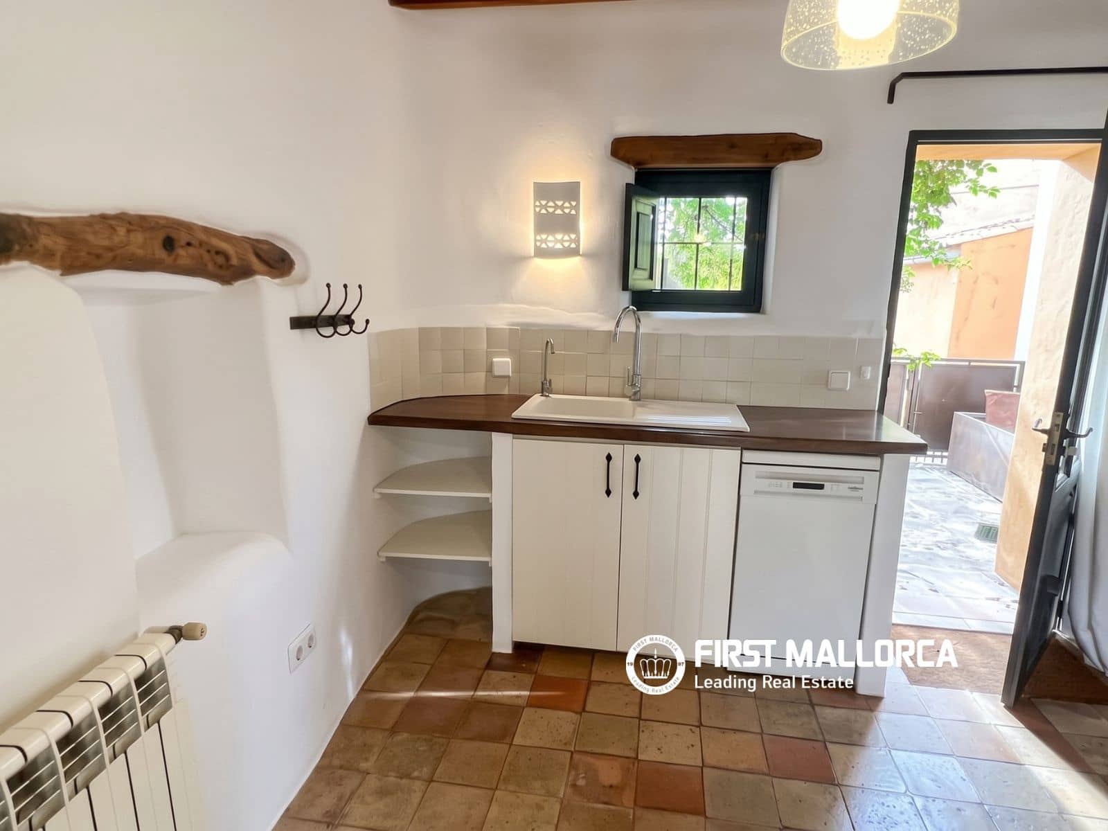 3 bedroom Townhouse for rent in Puigpunyent - € 2,300 (Ref: 5923750)
