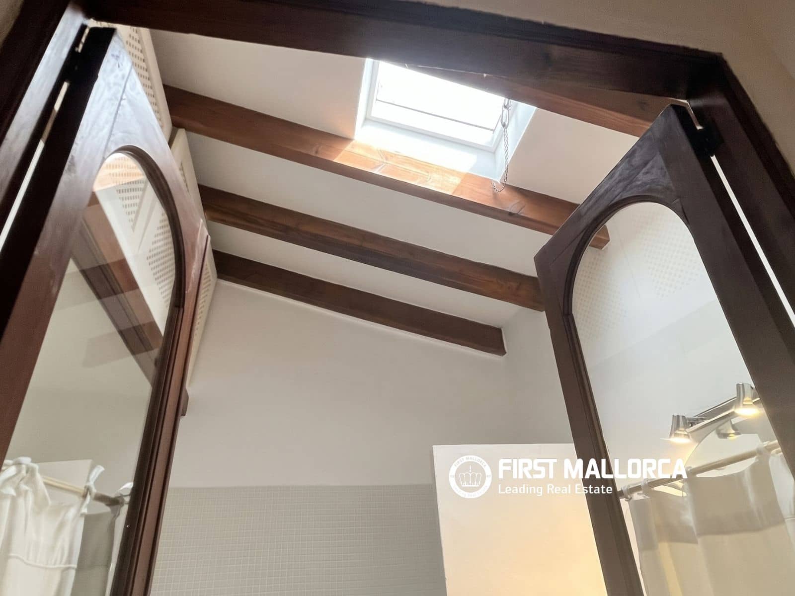 3 bedroom Townhouse for rent in Puigpunyent - € 2,300 (Ref: 5923750)
