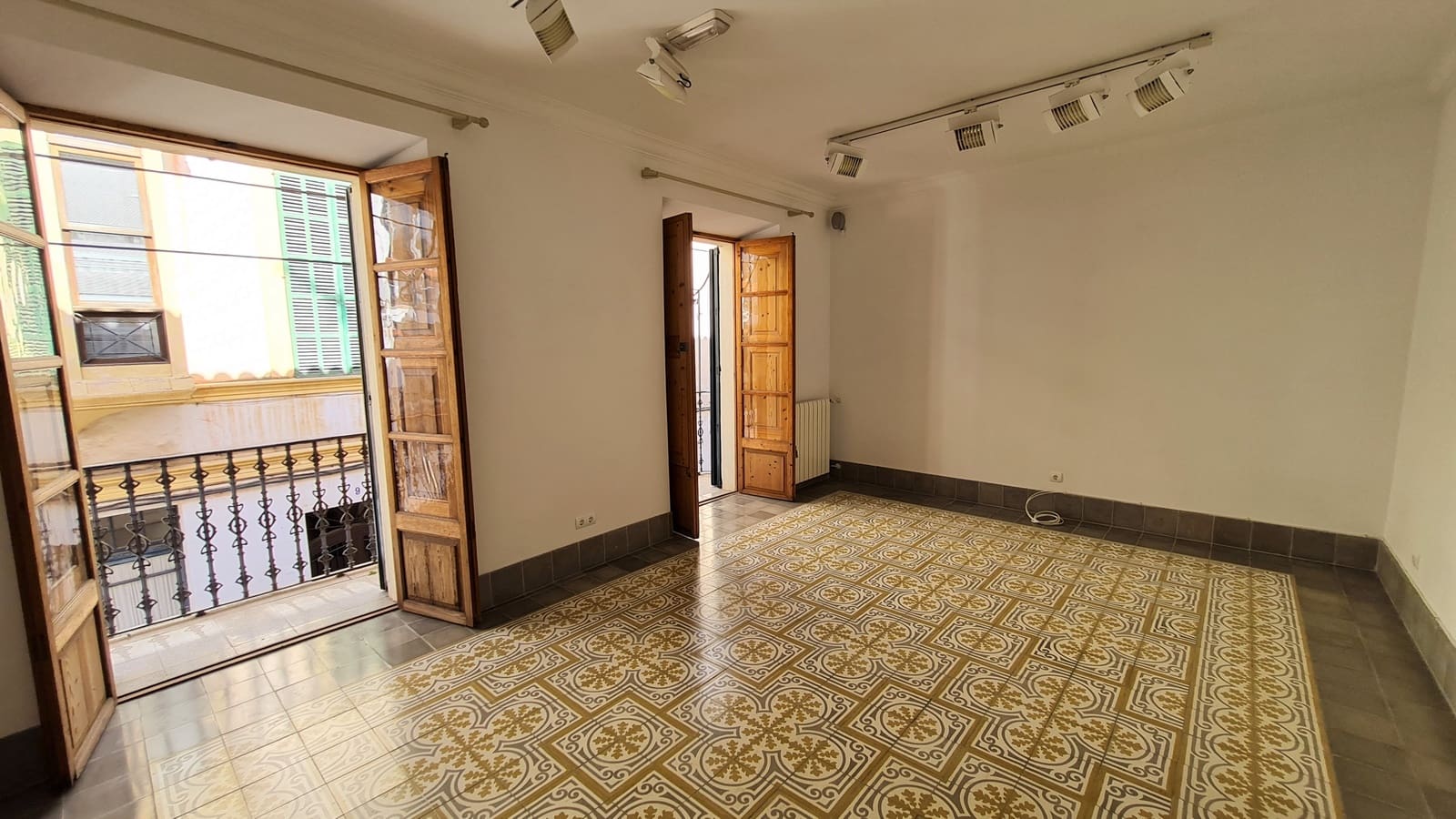 4 slaapkamer Huis te koop in Felanitx met garage - € 699.000 (Ref: 5949566)