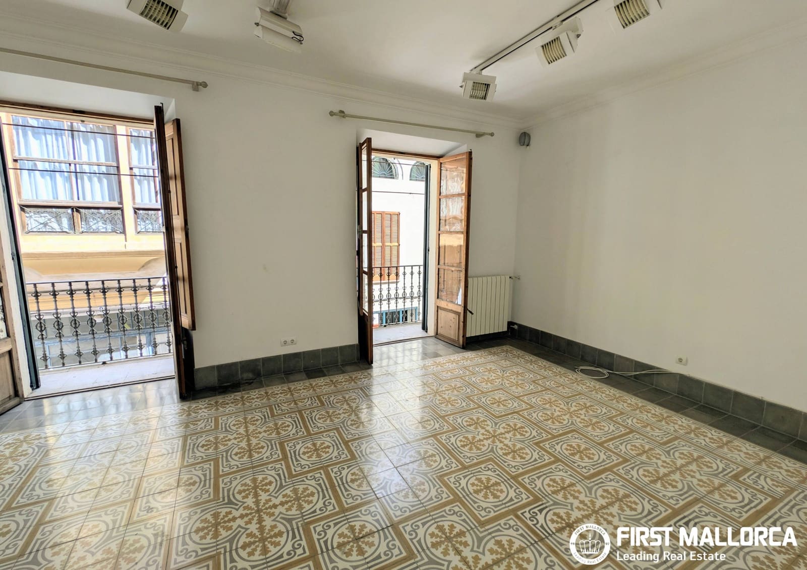 4 slaapkamer Huis te koop in Felanitx met garage - € 699.000 (Ref: 5949566)