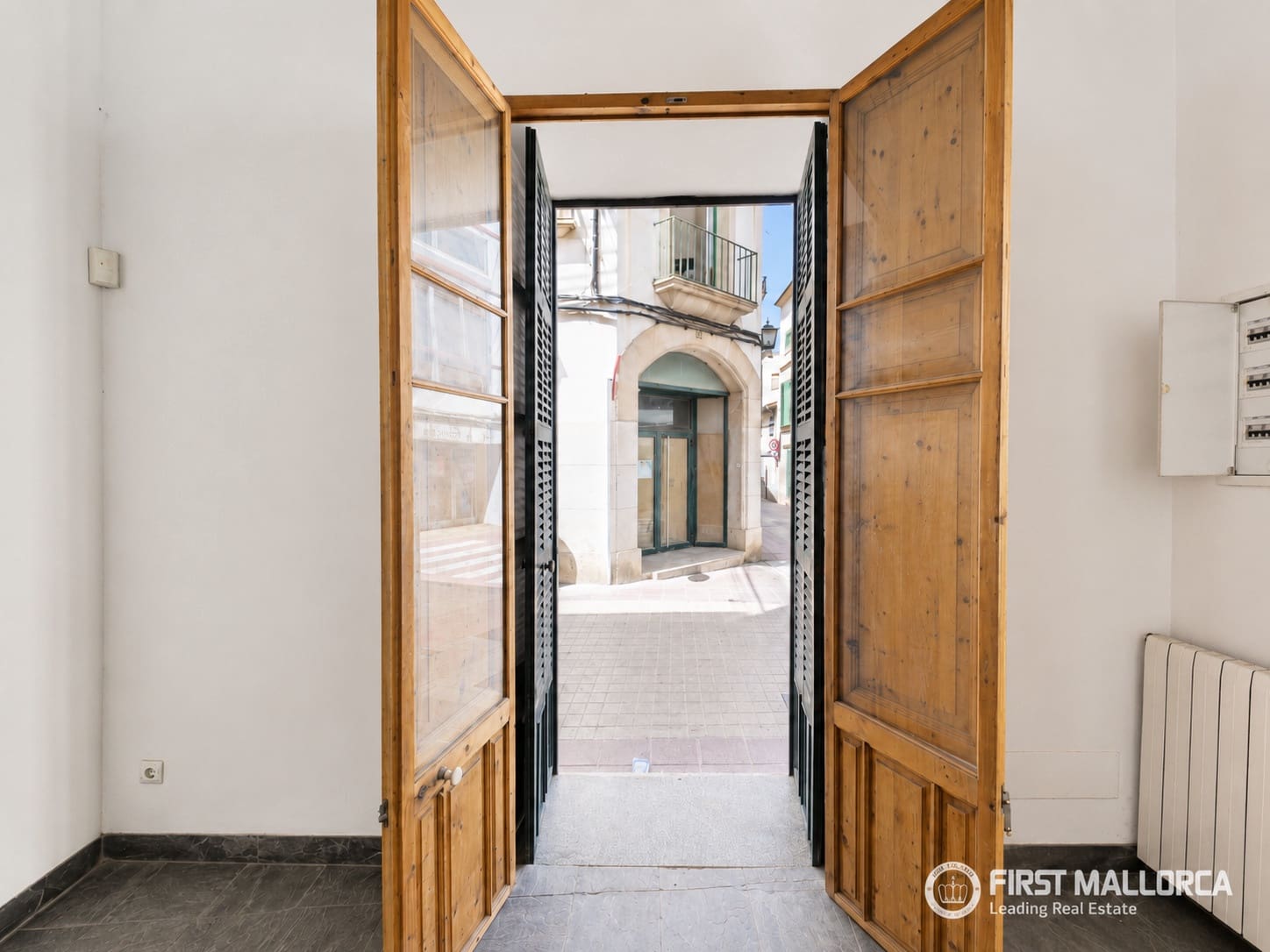 4 bedroom Townhouse for sale in Felanitx with garage - € 699,000 (Ref: 5949566)