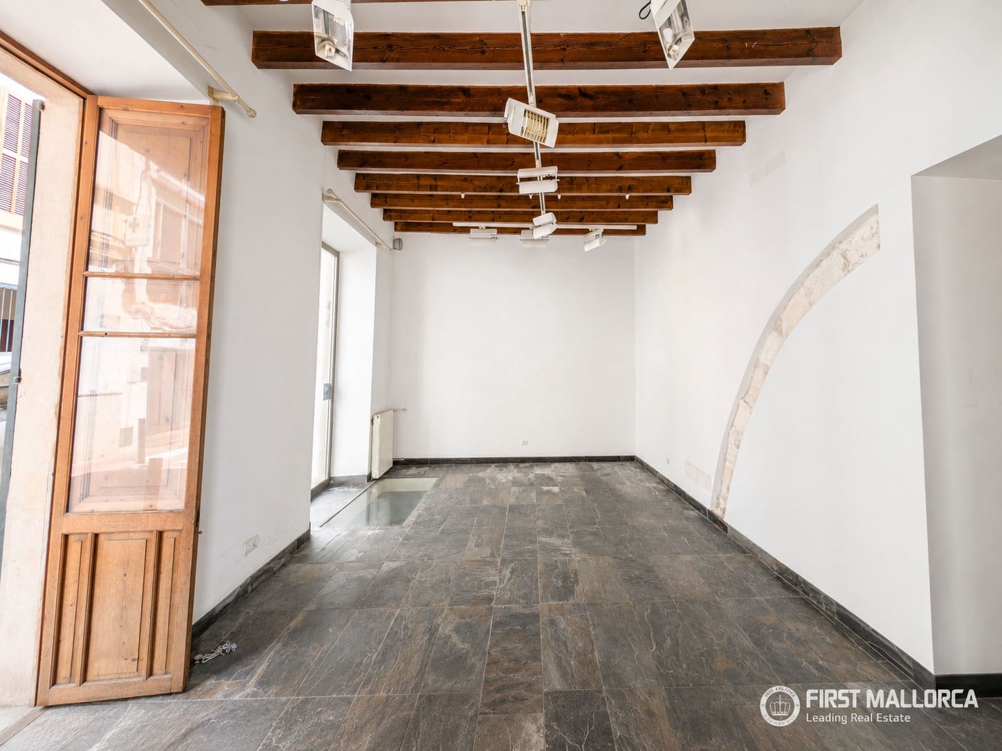 4 bedroom Townhouse for sale in Felanitx with garage - € 699,000 (Ref: 5949566)