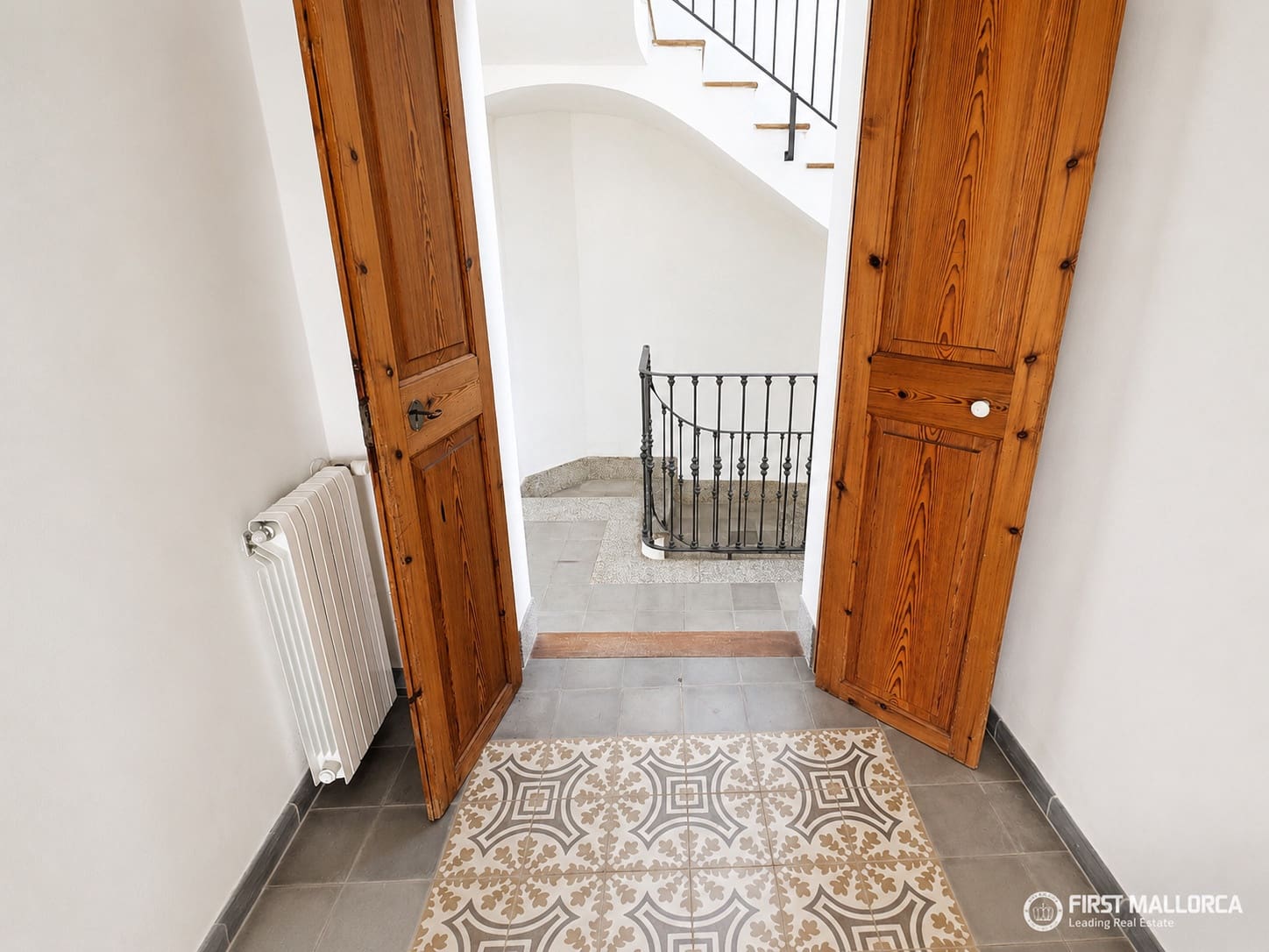 4 bedroom Townhouse for sale in Felanitx with garage - € 699,000 (Ref: 5949566)