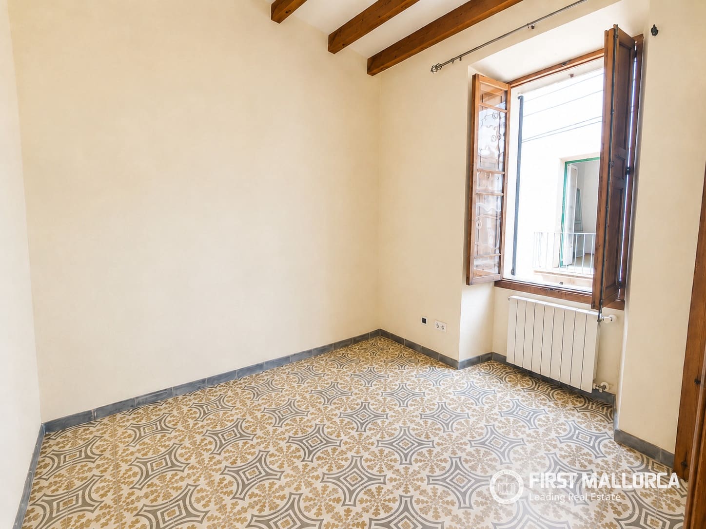 4 bedroom Townhouse for sale in Felanitx with garage - € 699,000 (Ref: 5949566)