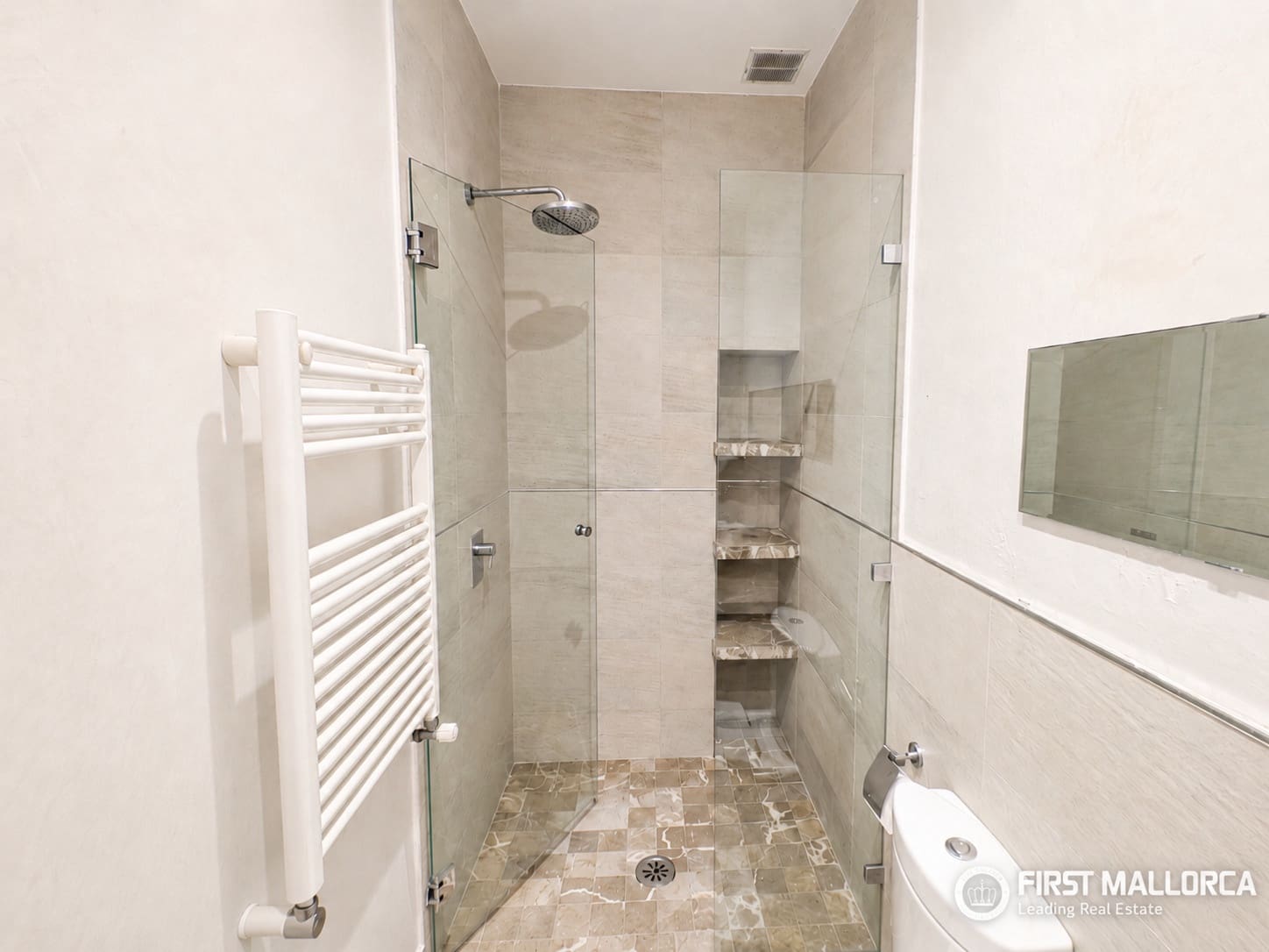 4 bedroom Townhouse for sale in Felanitx with garage - € 699,000 (Ref: 5949566)
