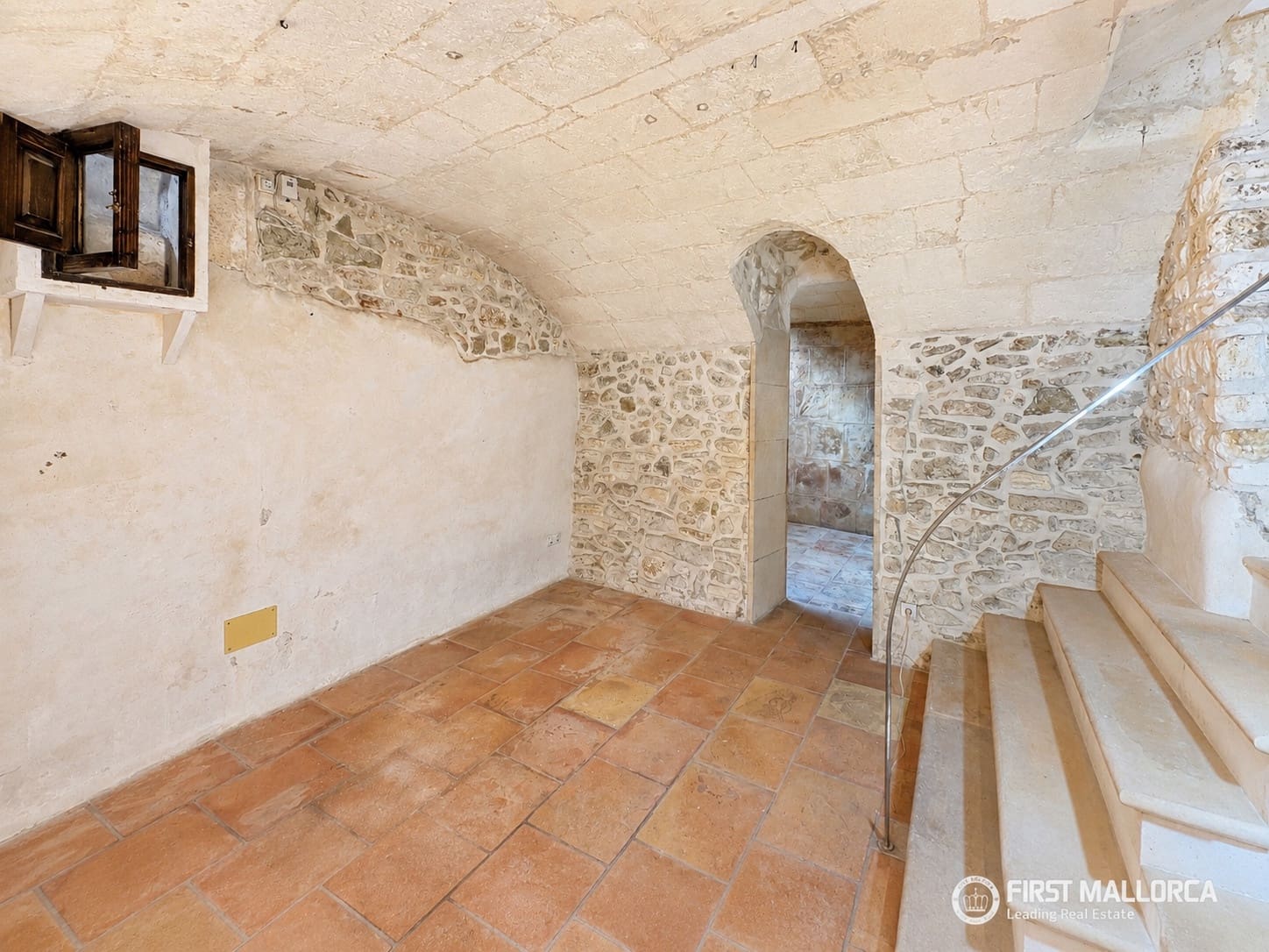 4 bedroom Townhouse for sale in Felanitx with garage - € 699,000 (Ref: 5949566)