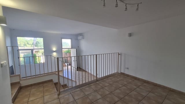 2 makuuhuone Omakotitalo vuokrattavana paikassa Cala Vinyes / Cala Vinyas / Cala Viñas, Calvià mukana 
autotalli - 1 850 € (Ref: 5969193)