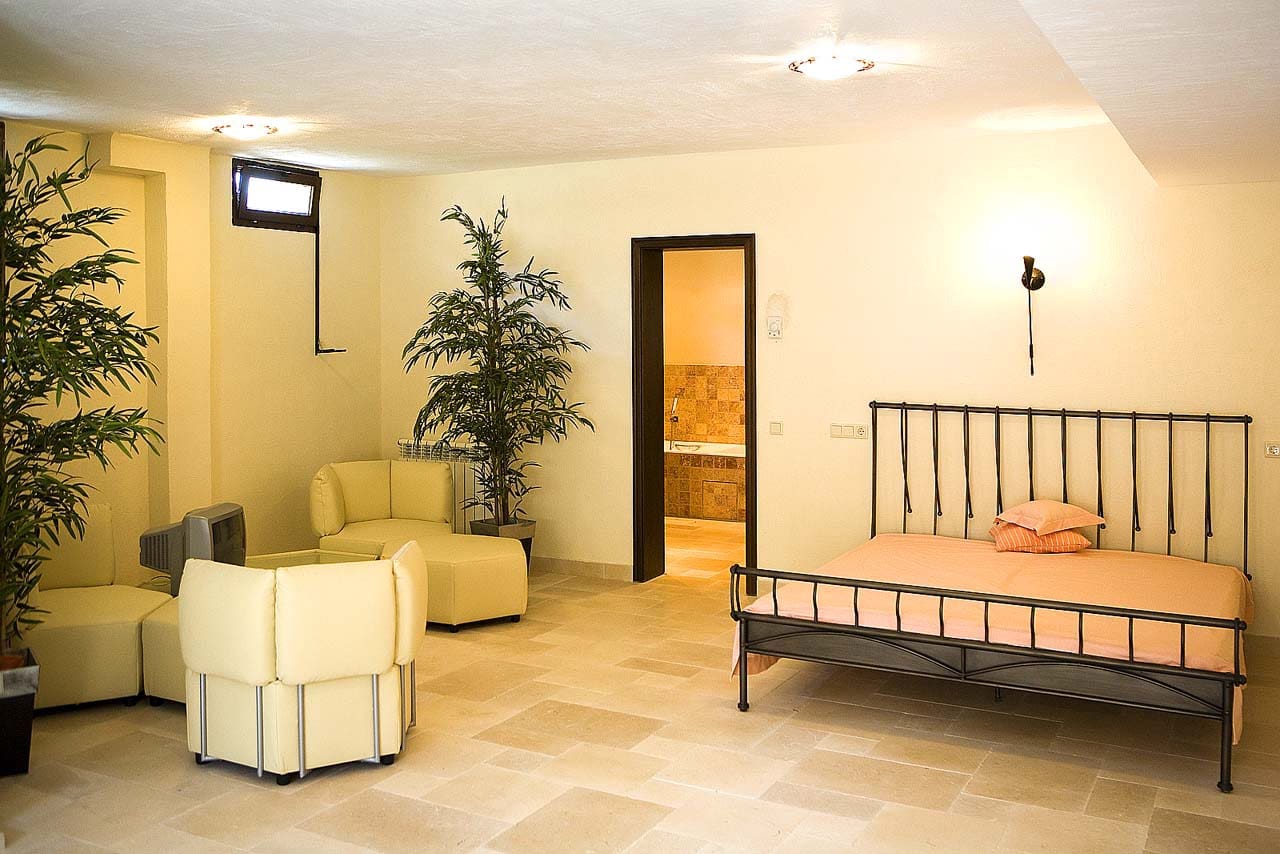 5 soveværelse Finca/Landehus til salg i Santa Maria del Cami med swimmingpool garage - € 2.995.000 (Ref: 6013346)