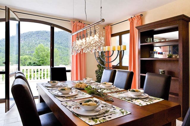 5 soverom Finca/Herregård til salgs i Santa María del Camí med svømmebasseng garasje - € 2 995 000 (Ref: 6013346)