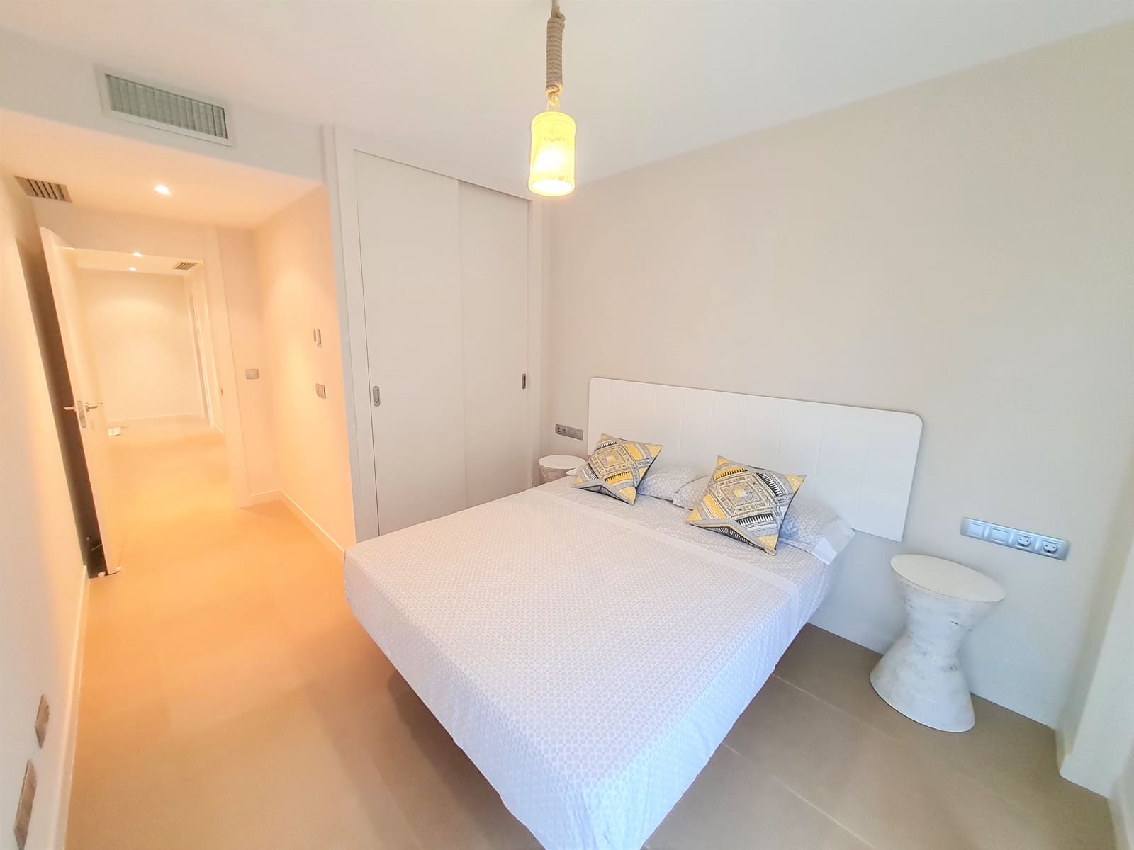 3 bedroom Apartment for rent in Cala Figuera with garage - € 2,650 (Ref: 6031071)