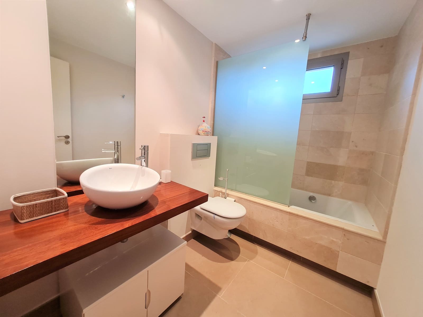 3 bedroom Apartment for rent in Cala Figuera with garage - € 2,650 (Ref: 6031071)