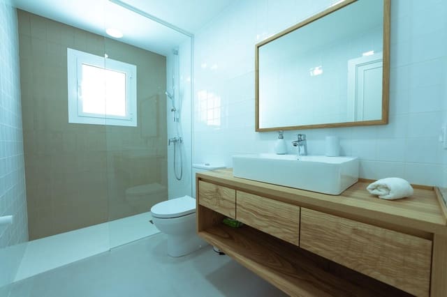 4 makuuhuone Huoneisto vuokrattavana paikassa Ca'n Picafort, Santa Margalida mukana uima-altaan - 2 500 € (Ref: 6288375)