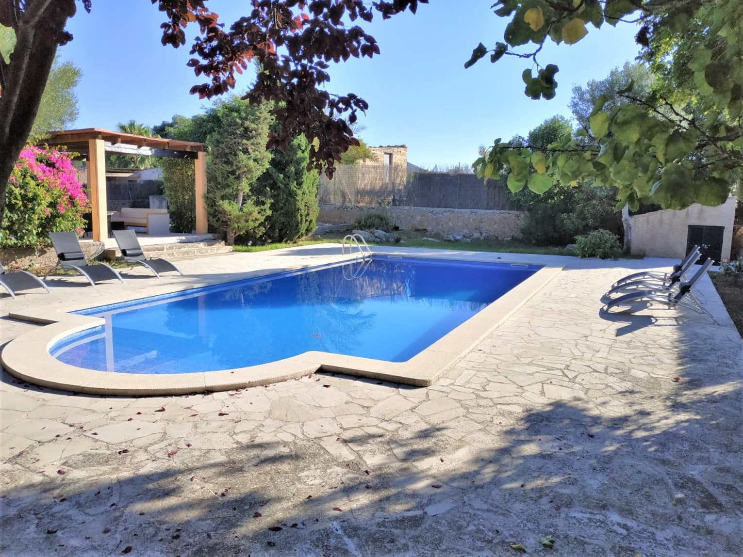 4 bedroom Finca/Country House for rent in Arta with pool garage - € 2,300 (Ref: 6298222)